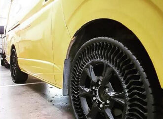 Singapore is Testing Michelin Puncture-proof tyres Derived from Plastic Bottles