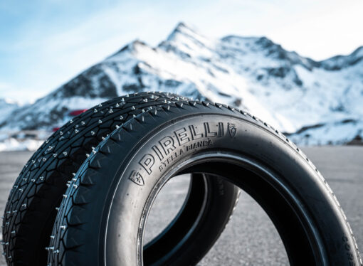 Pirelli Curates Custom Stella Bianca Tyres For Historic Porsches